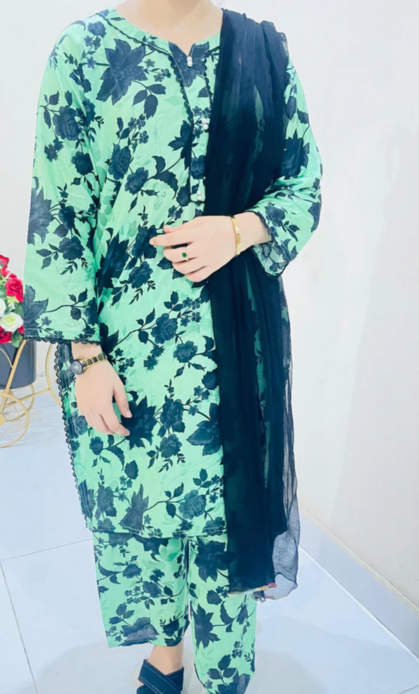 Printed 2pc Suit with Lace Detailing