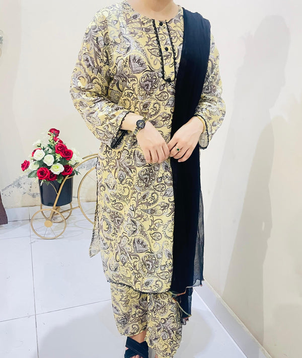 Printed 2pc Suit with Lace Detailing